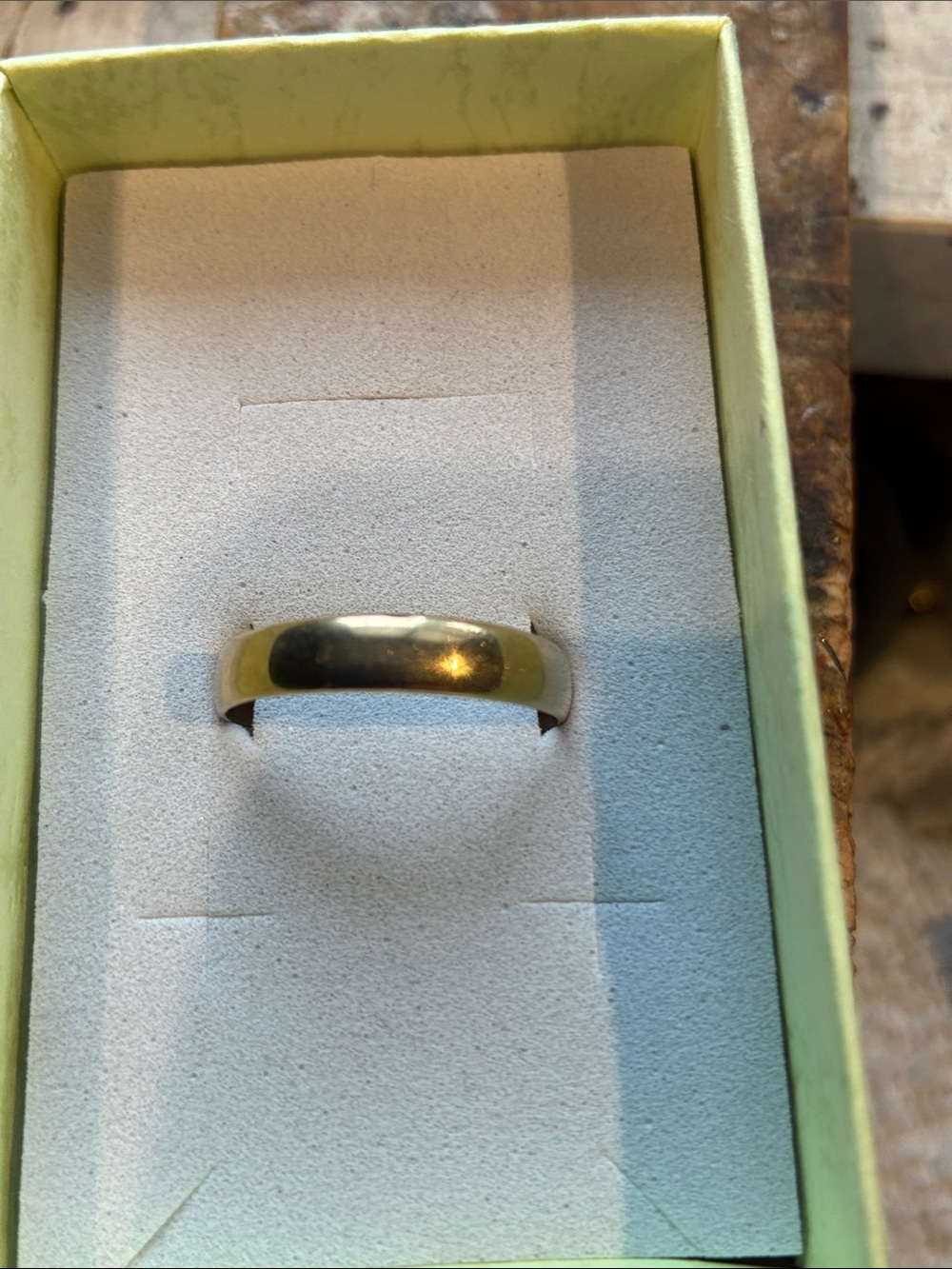 14K Gold Band. 3.56 grams
